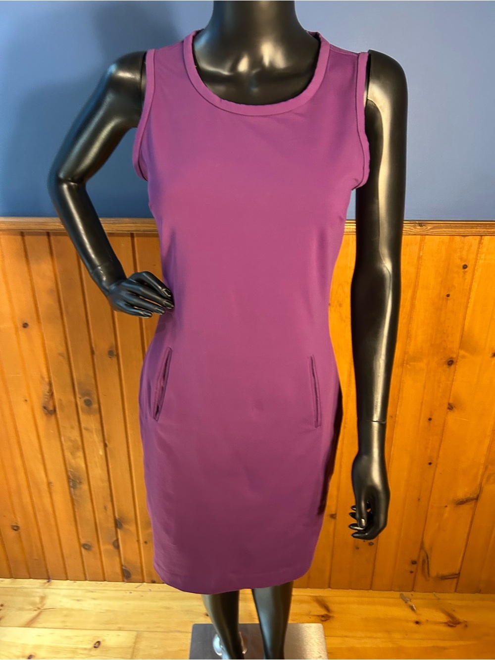 Cynthia Rowley Purple Sleeveless Knee-Length Sheath Dress and Functional Pockets